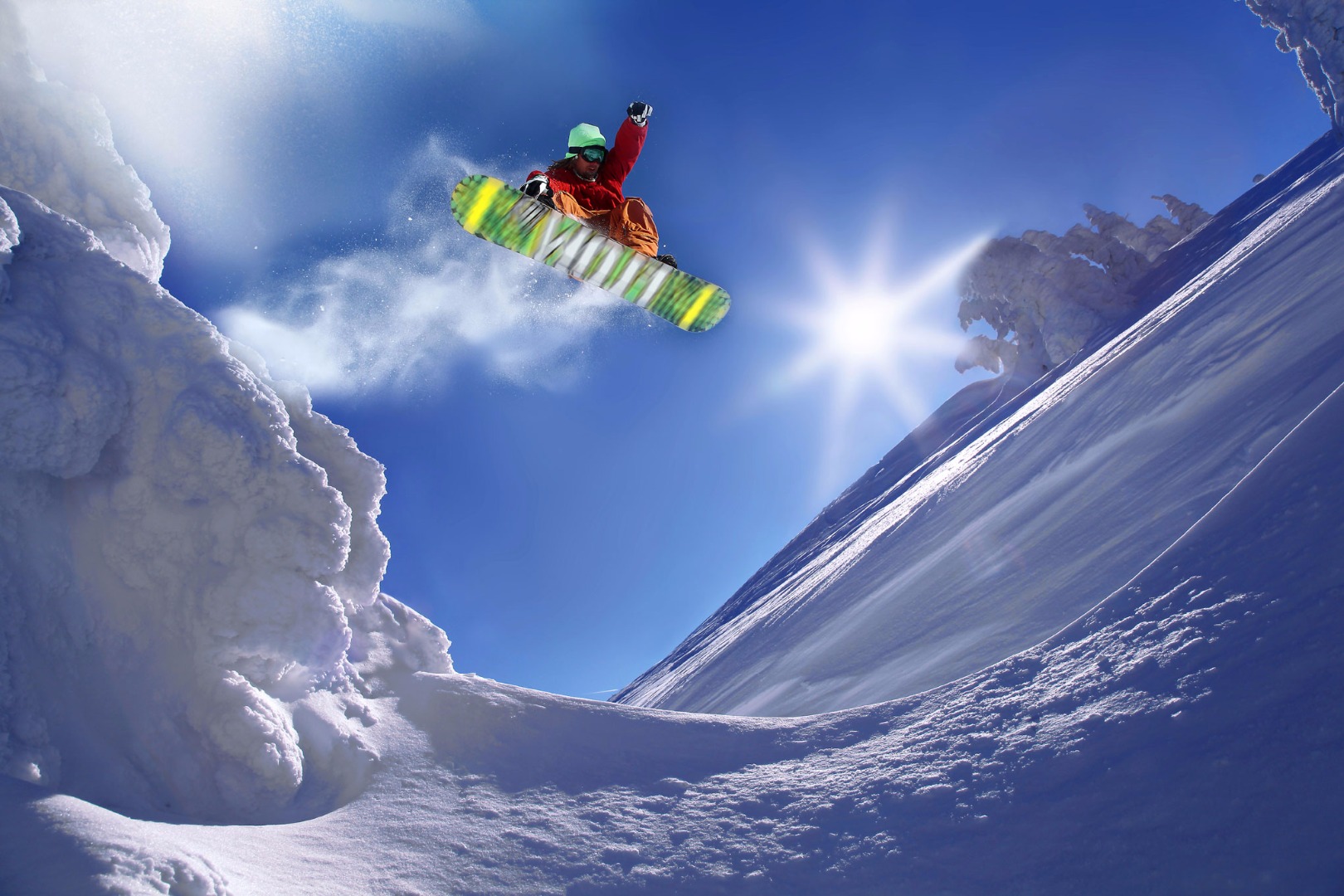 Snowboarder