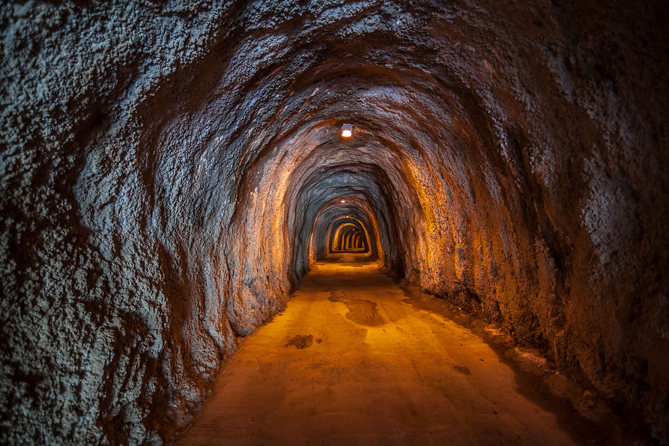 Ondergrondse tunnel