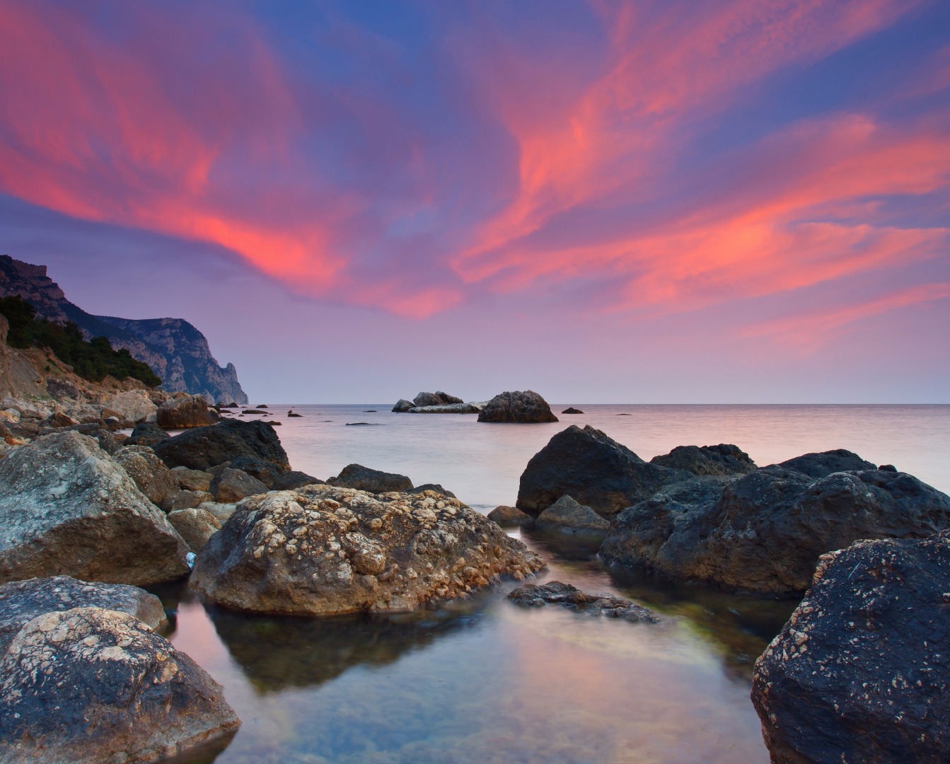 Rots strand